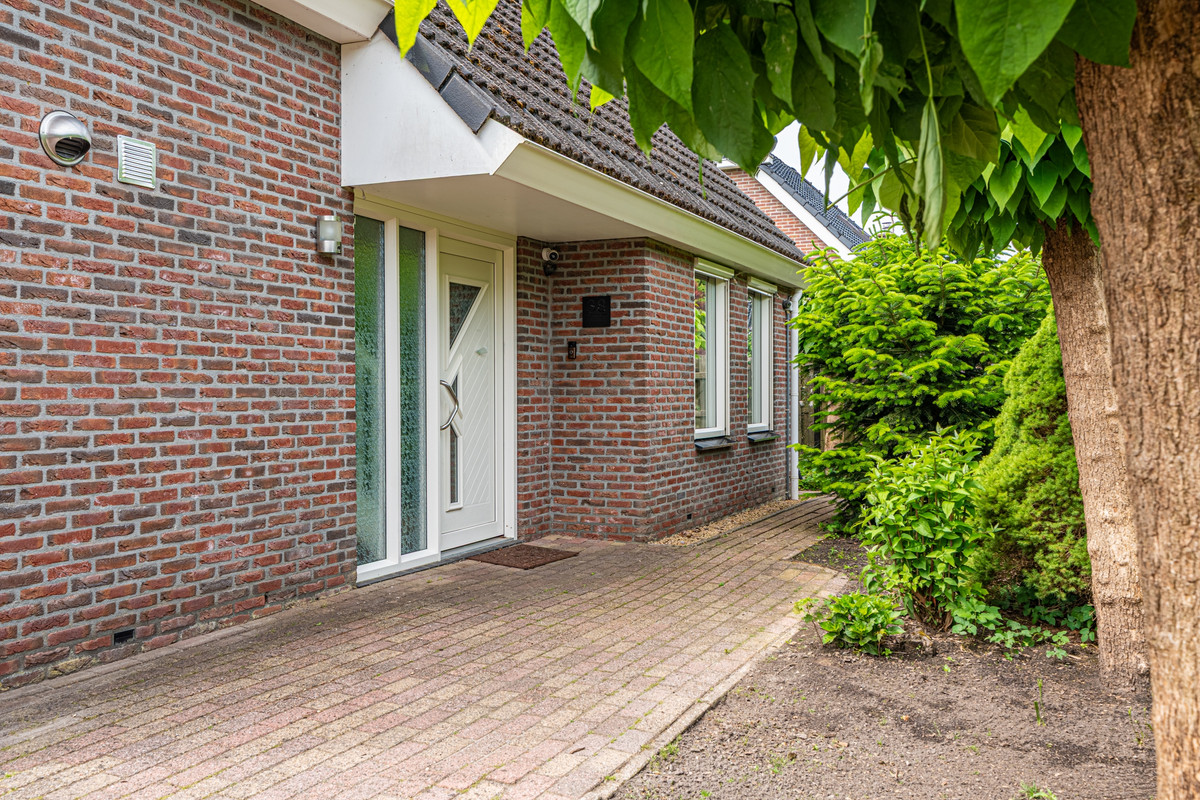 Vrijstaande woning te koop: Constantijn Huygenslaan 38, Winschoten