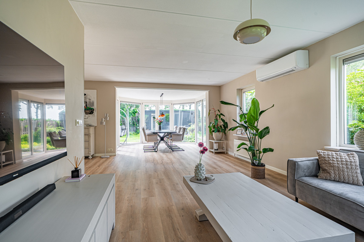 Vrijstaande woning te koop: Constantijn Huygenslaan 38, Winschoten