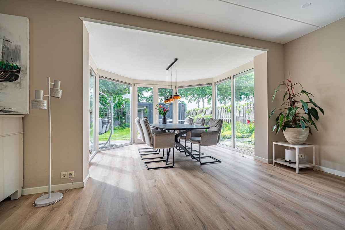 Vrijstaande woning te koop: Constantijn Huygenslaan 38, Winschoten