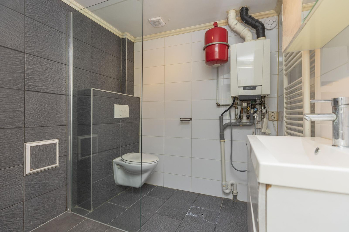 Appartement te koop: Frans Bekkerstraat 90A, Rotterdam