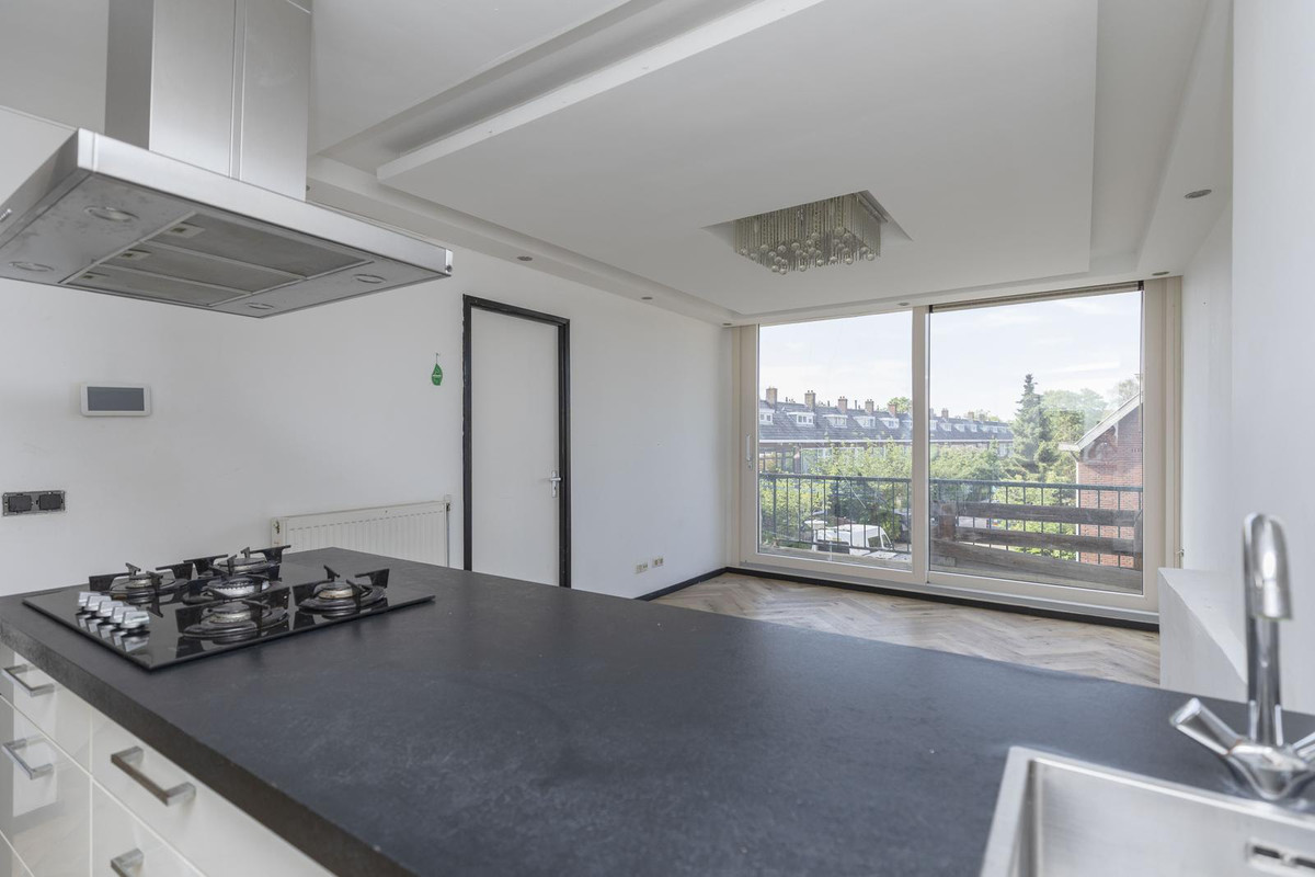 Appartement te koop: Frans Bekkerstraat 90A, Rotterdam