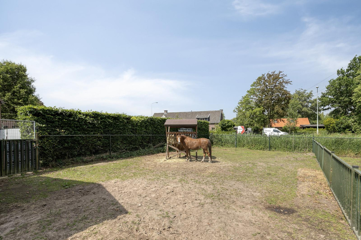 Twee-onder-één-kap te koop: Sint-Oedenrodeseweg 40, Best
