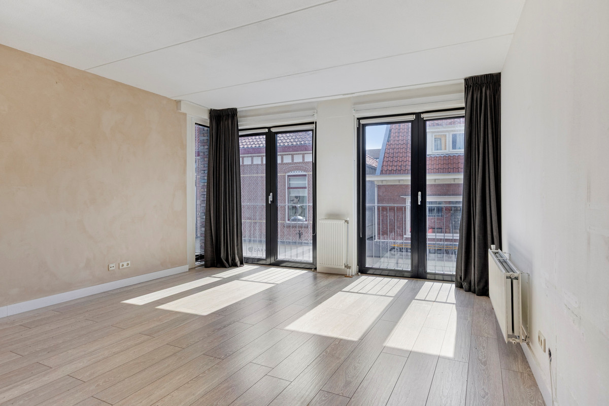 Appartement te koop: Marktstraat 251, Ede