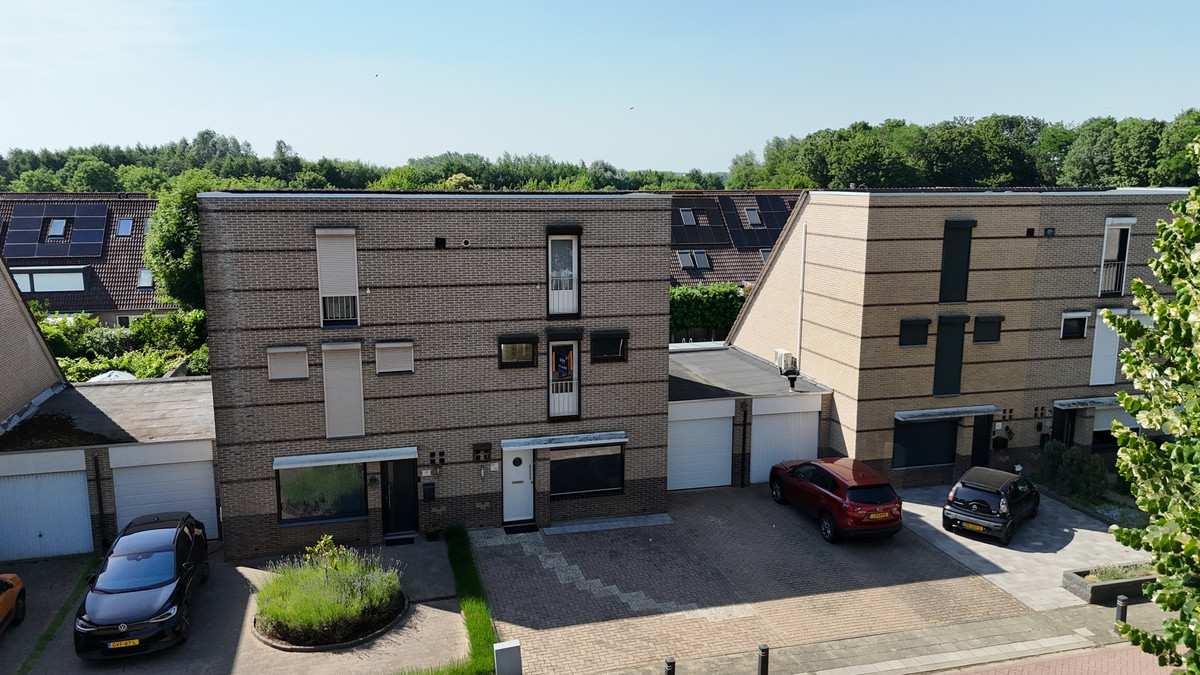Tussenwoning te koop: Vrankerkerklaan 63, Heerlen