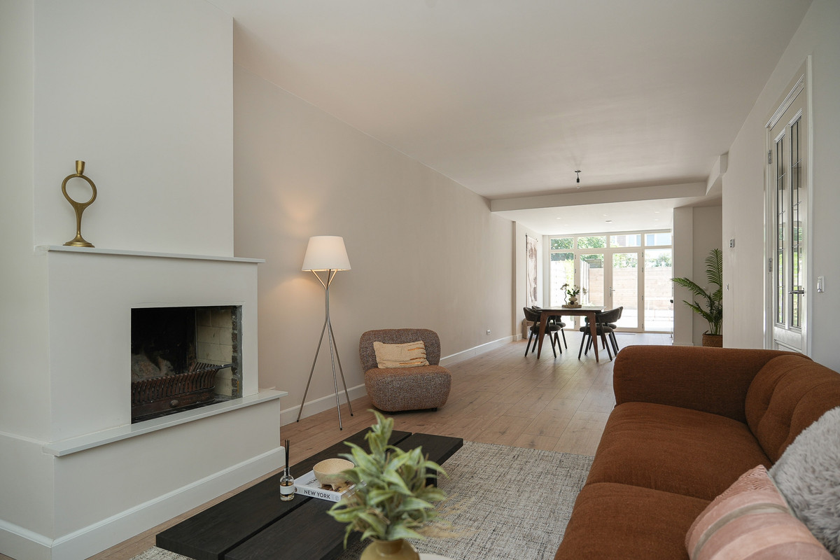 Hoekwoning te koop: Rijksstraatweg 74, Haarlem