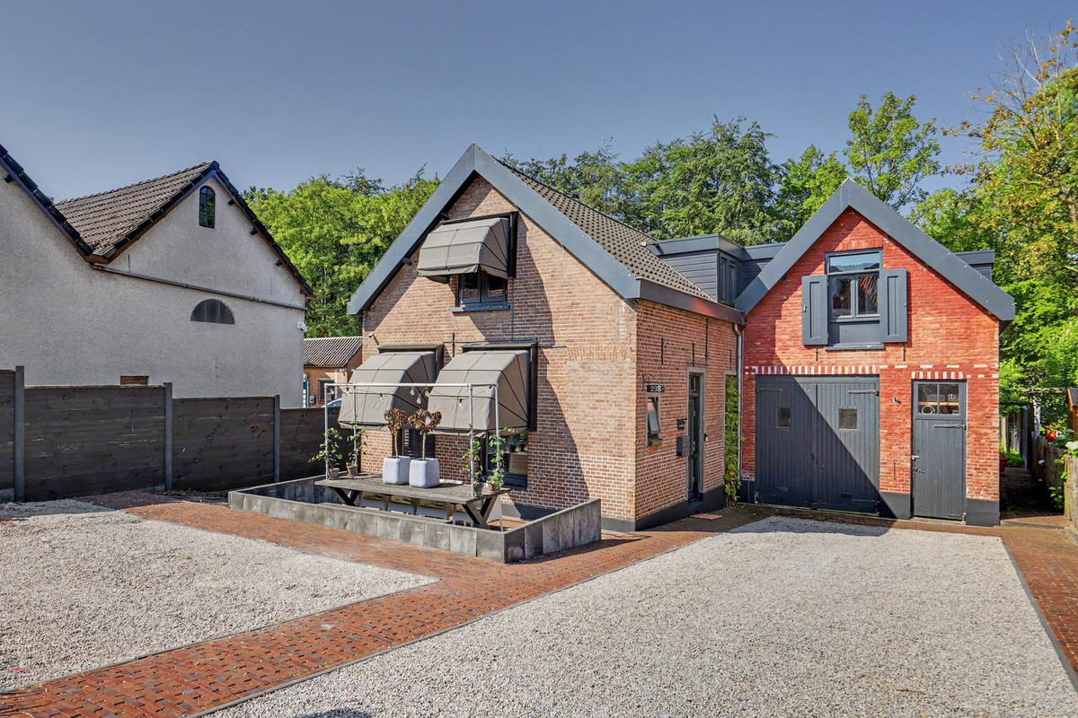 Vrijstaande woning te koop: Hordijk 238, Rotterdam