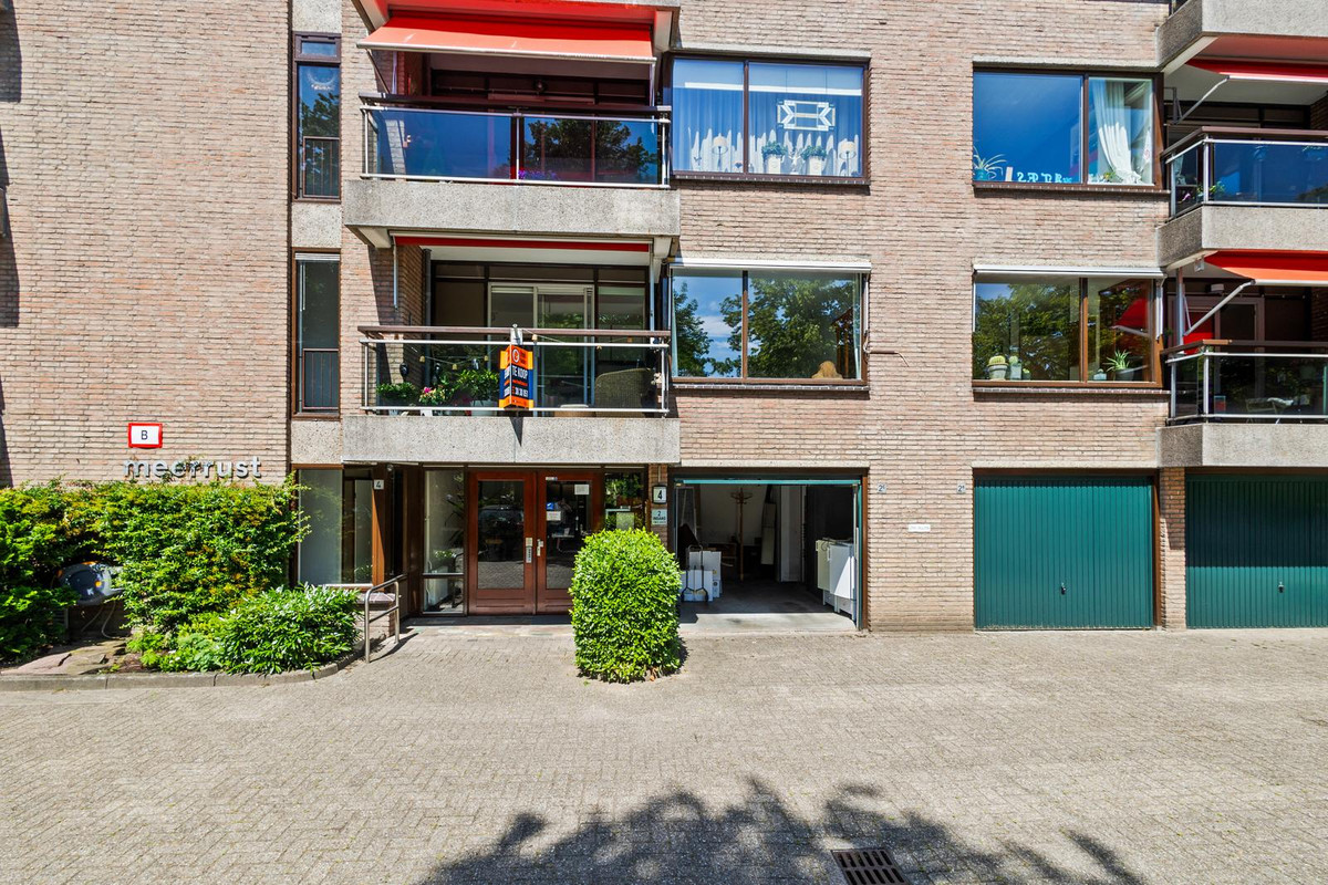 Appartement te koop: Dr H. Colijnlaan 4F013, Rijswijk