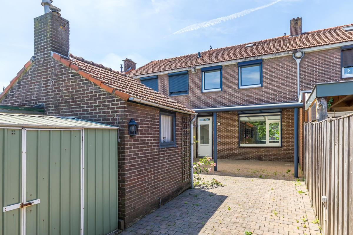 Tussenwoning te koop: Paadweg 36, Hoensbroek