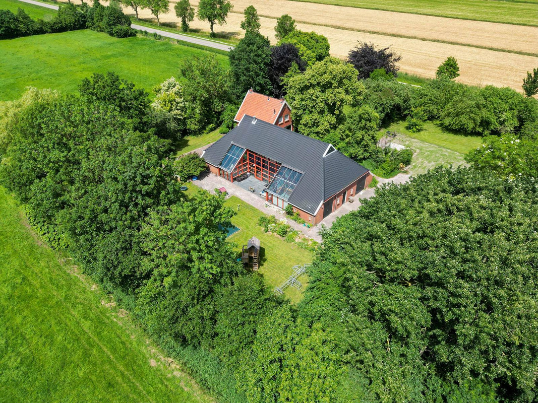 Vrijstaande woning te koop: Meenteweg 6, Overschild
