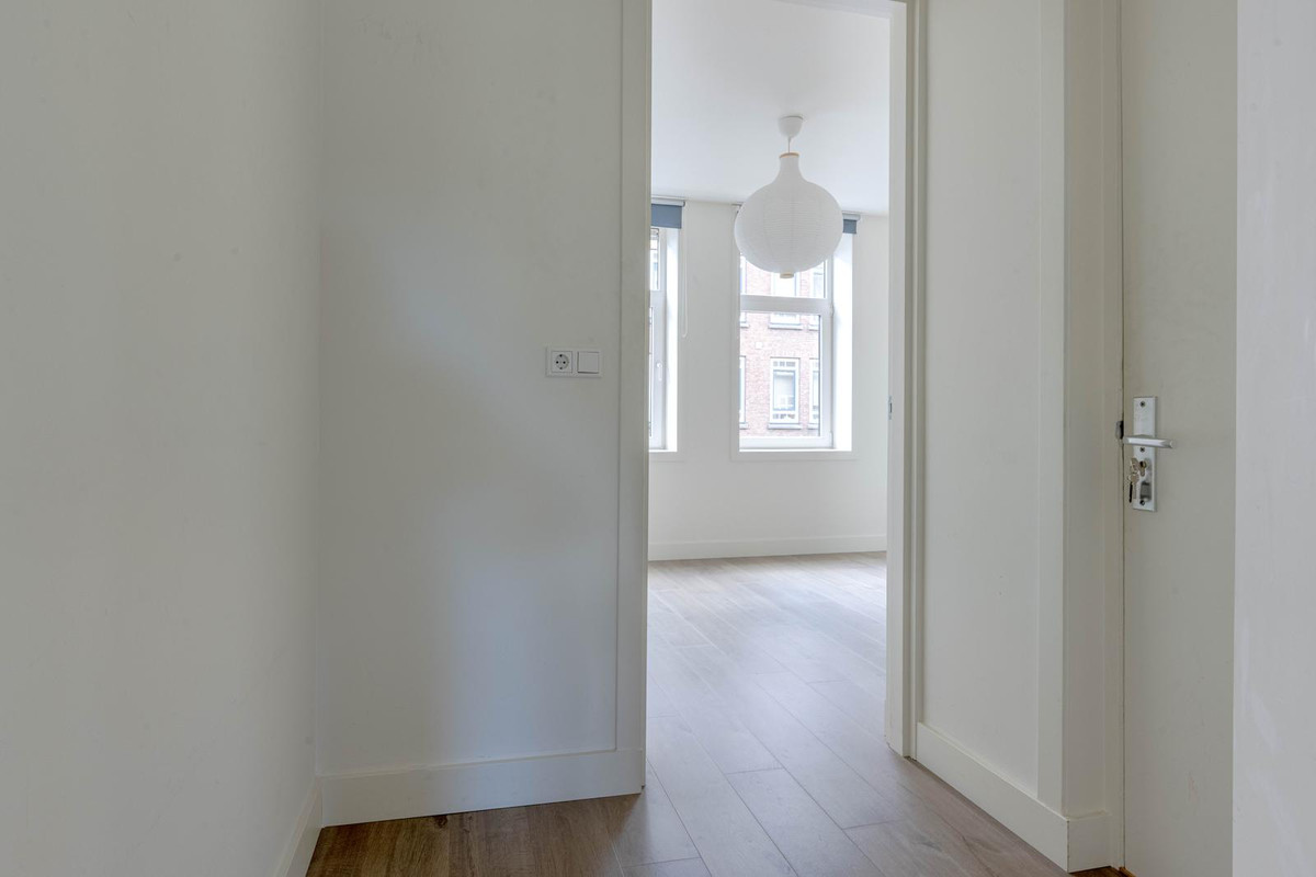 Appartement te koop: Willebrordusstraat 133B01, Rotterdam