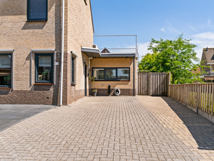 Achteronder 18