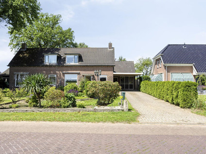 Dorpsstraat 4