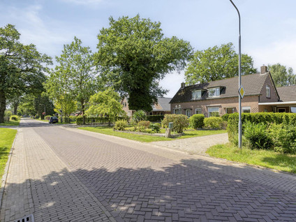 Dorpsstraat 4