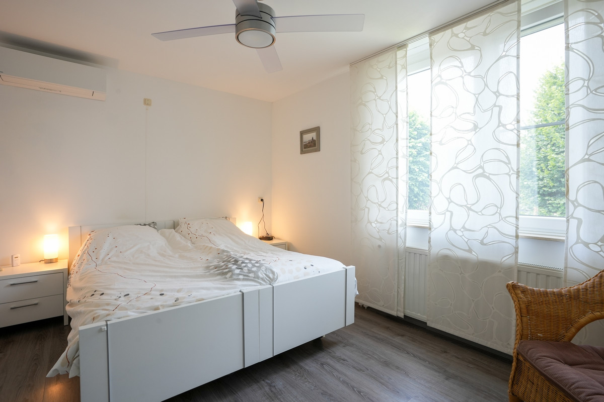 Tussenwoning te koop: Burg. Wijnandsstraat 27, Eijsden