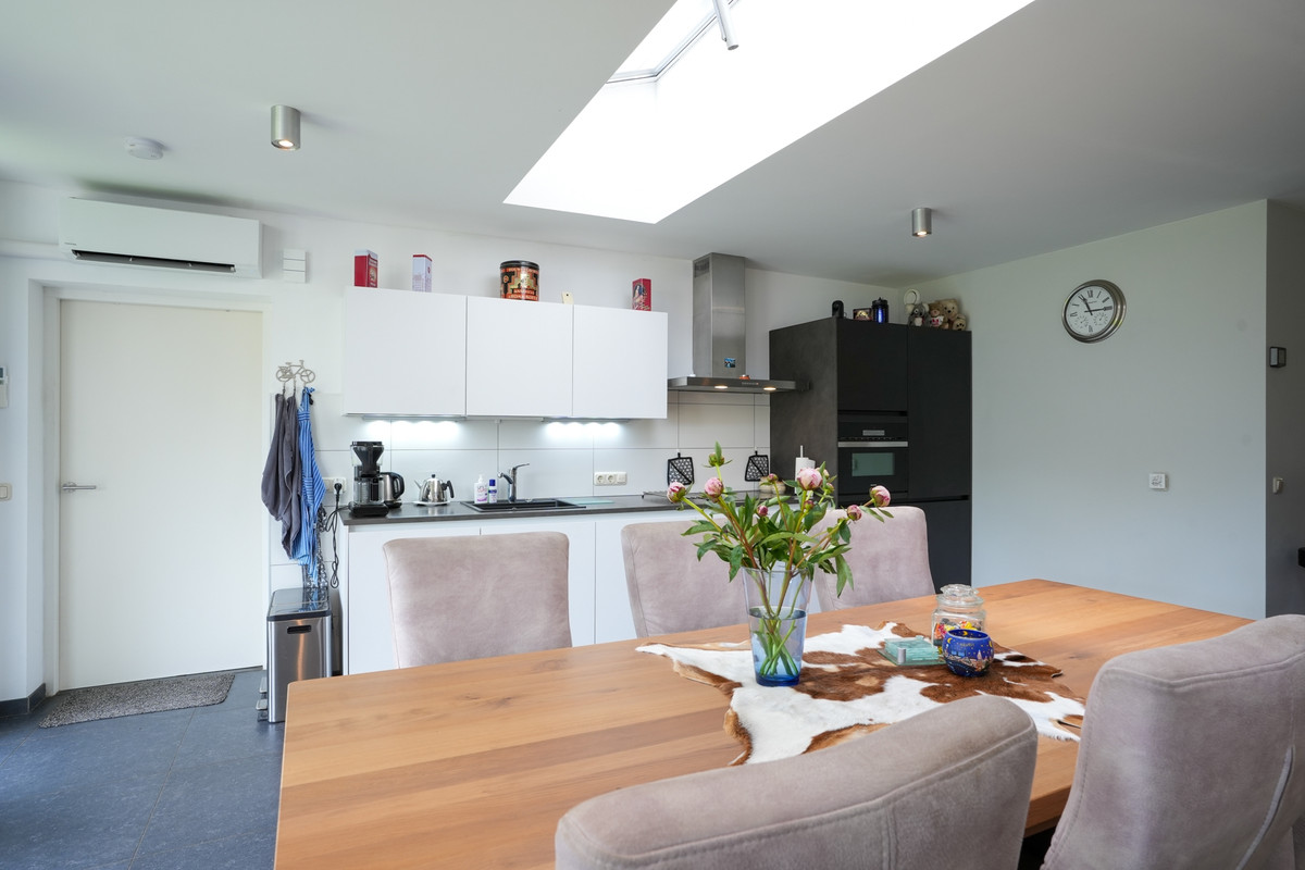 Tussenwoning te koop: Burg. Wijnandsstraat 27, Eijsden