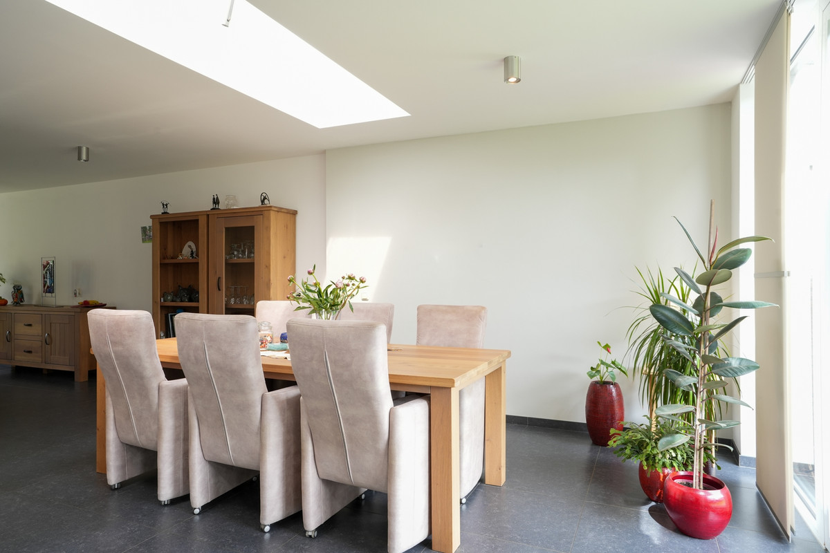 Tussenwoning te koop: Burg. Wijnandsstraat 27, Eijsden