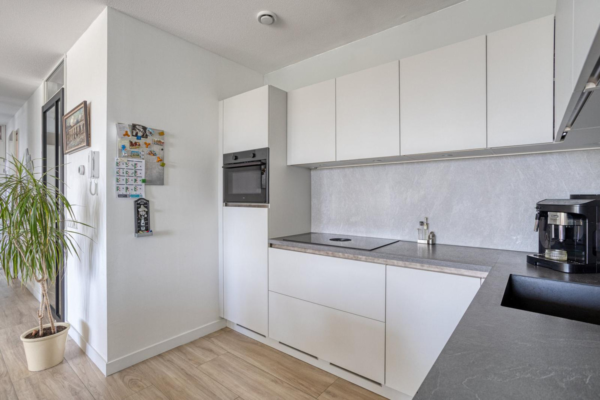 Appartement te koop: Frederik Hendriklaan 58C06, Maastricht