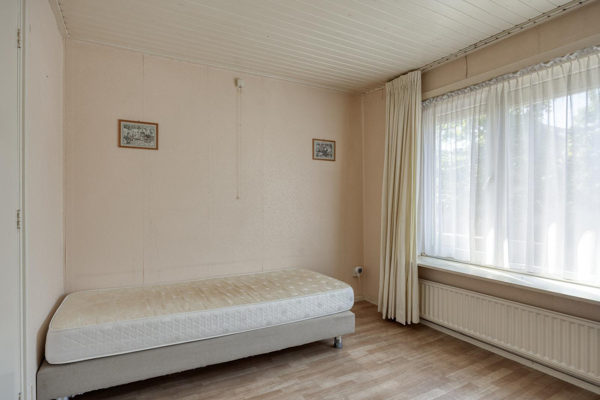 Tussenwoning te koop: Victoriestraat 9, Bergen Op Zoom