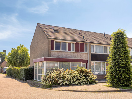 De Butstraat 21