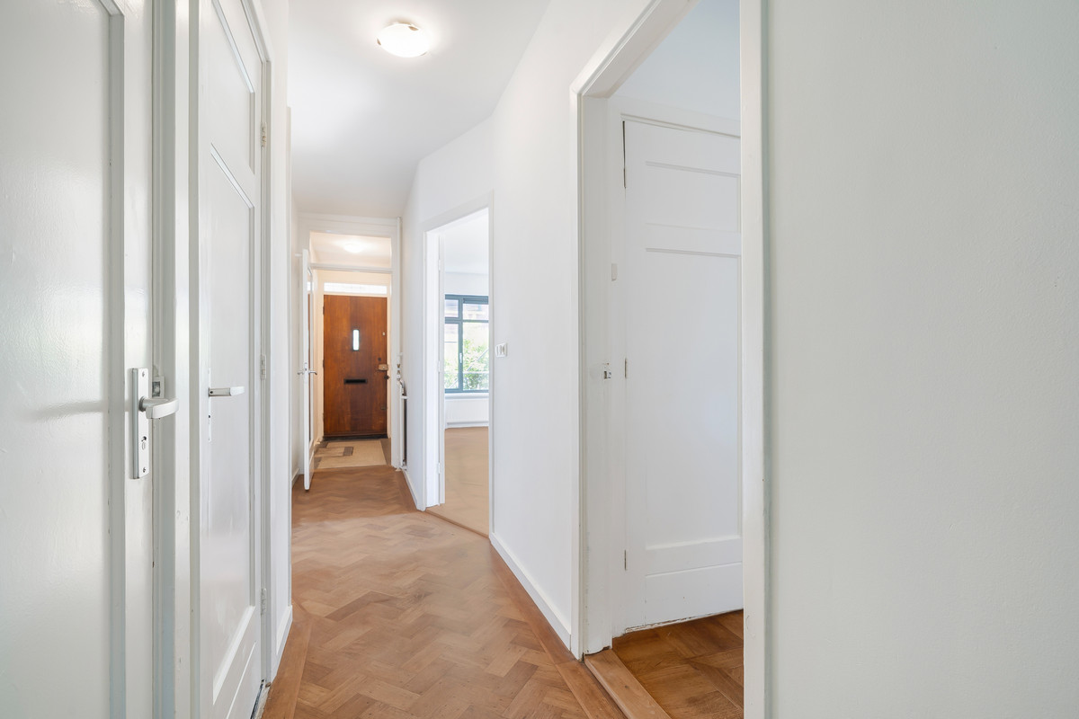 Appartement te koop: Cornelis van der Lijnstraat 7, 'S-Gravenhage