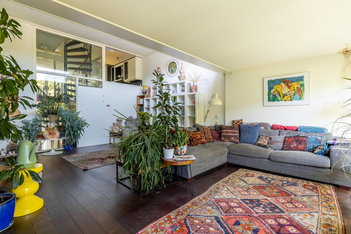 Tussenwoning te koop: James Stewartstraat 9, Almere