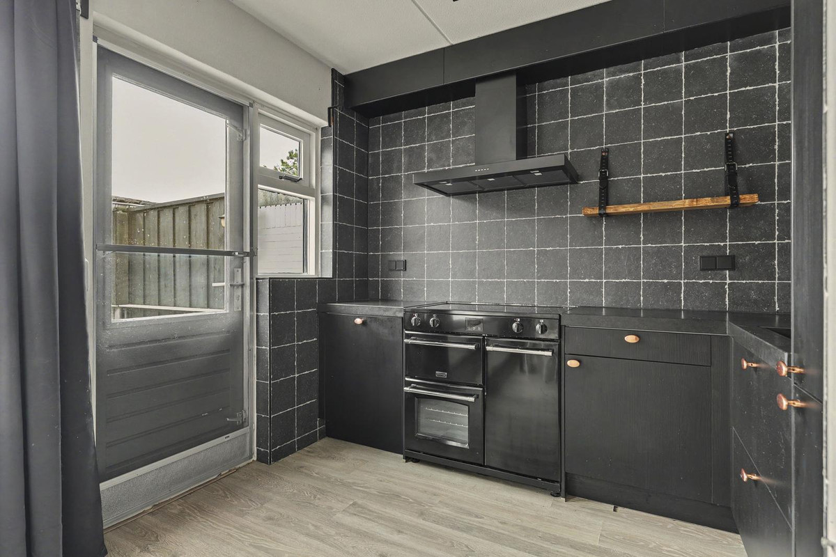 Hoekwoning te koop: Kanaalstraat 32, Hansweert