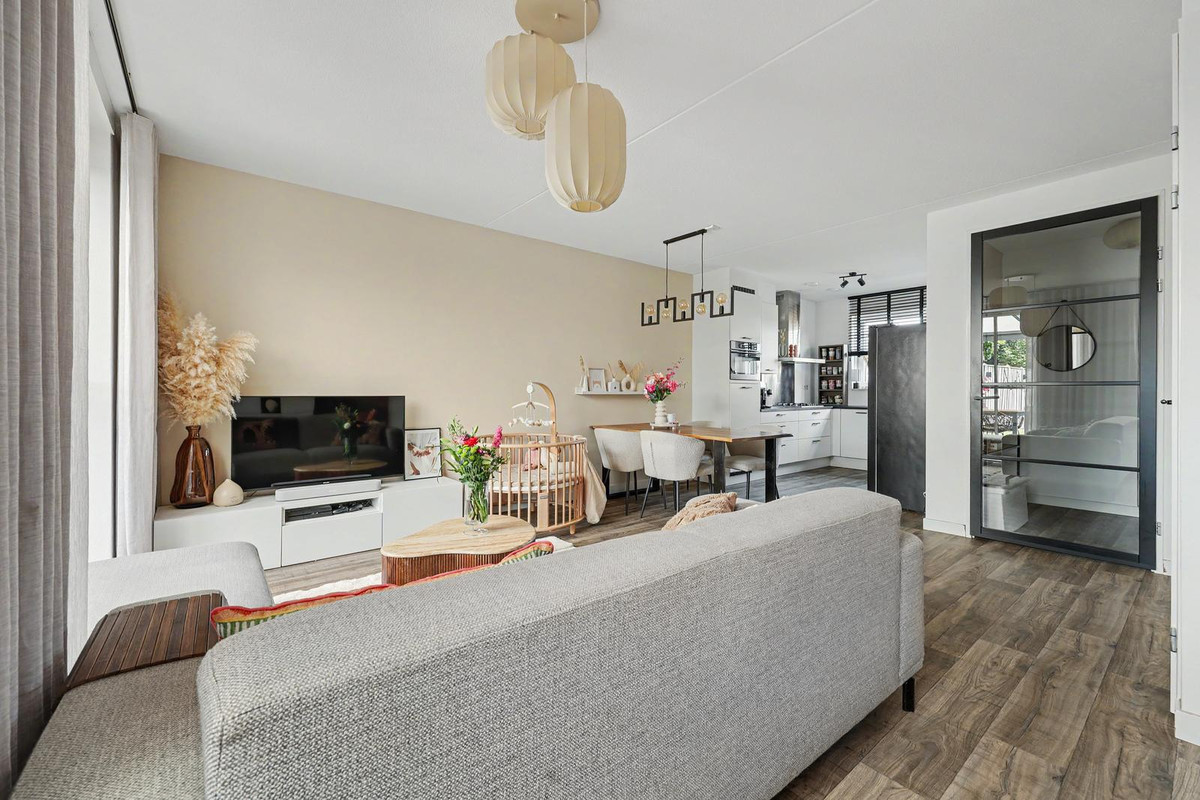 Tussenwoning te koop: Hazenburg 3, Kruiningen