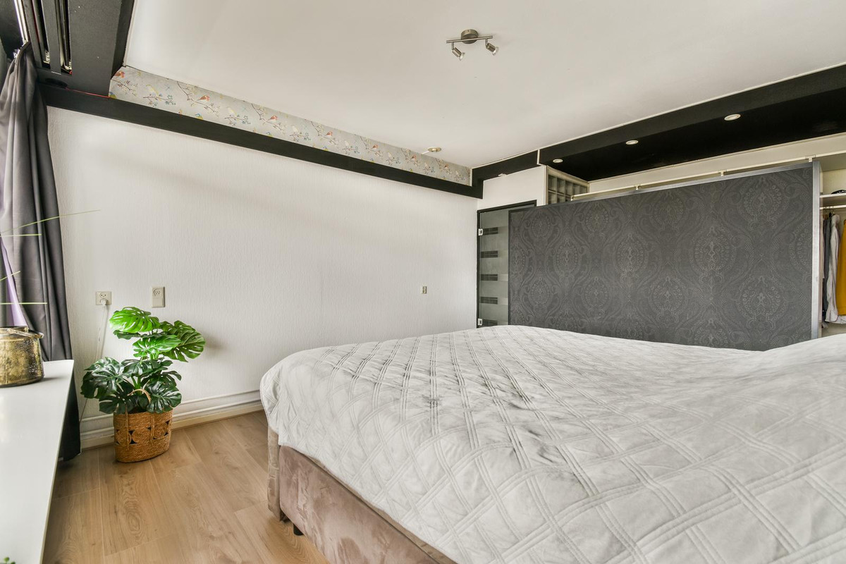 Appartement te koop: Bazuinlaan 73, Rijswijk