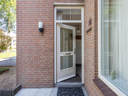 Zaanstraat 16