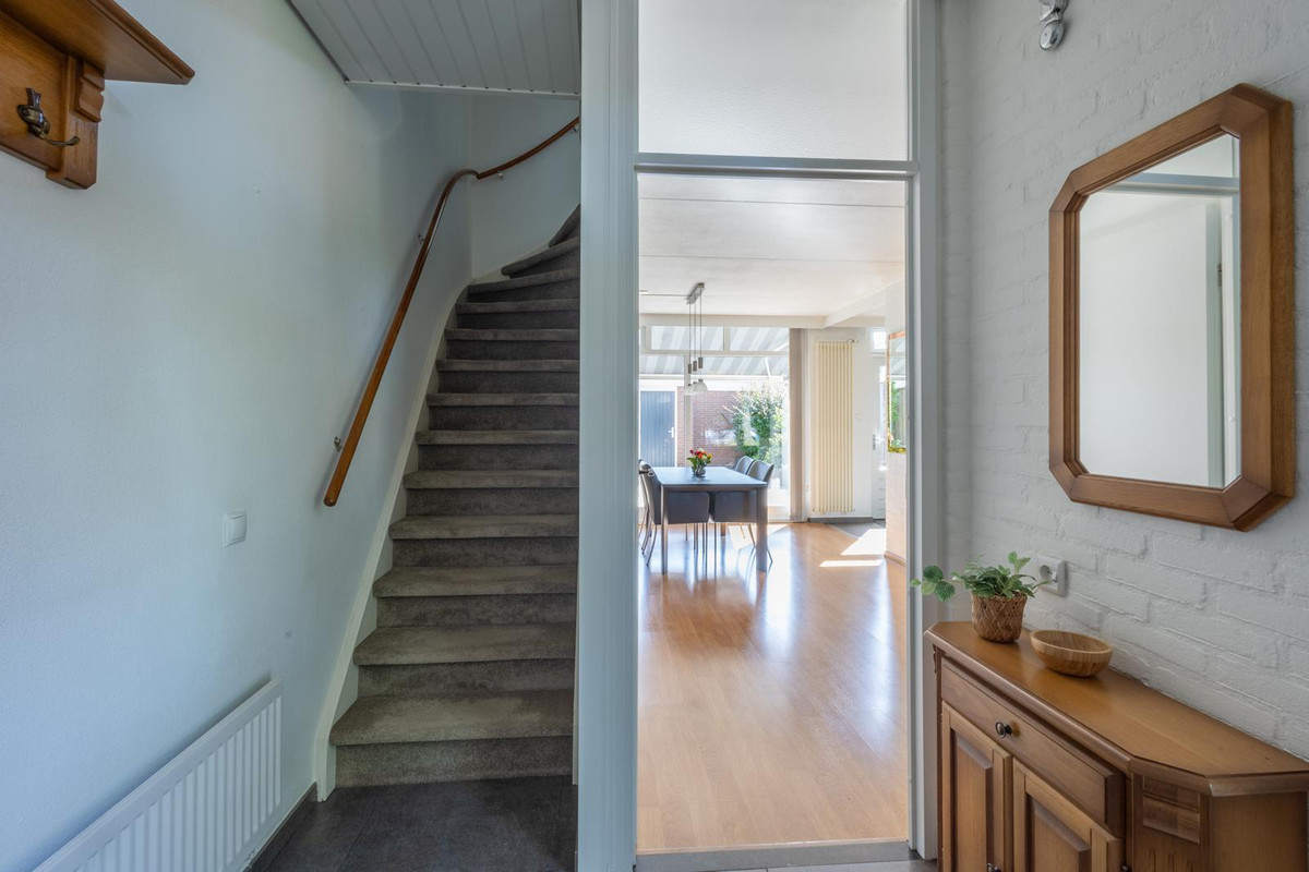 Tussenwoning te koop: Zaanstraat 16, Terneuzen