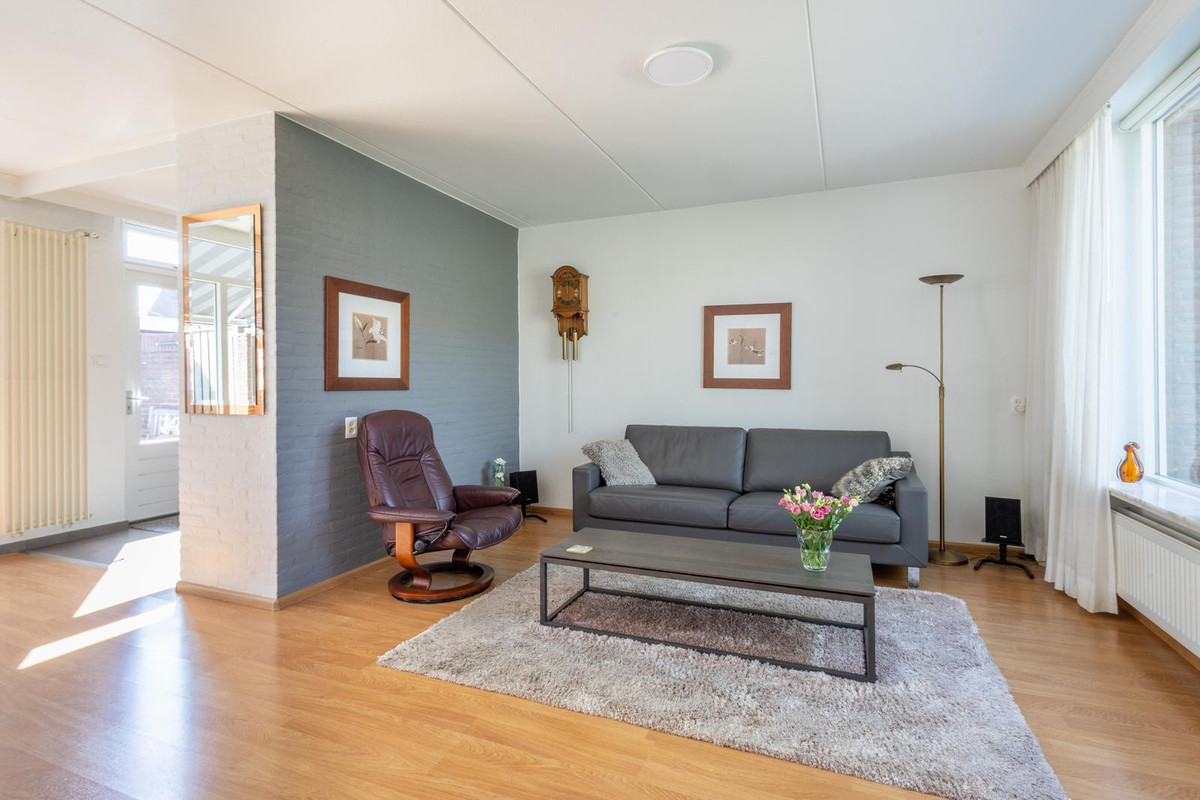 Tussenwoning te koop: Zaanstraat 16, Terneuzen