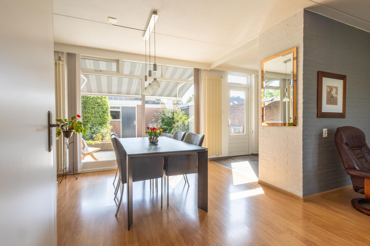 Tussenwoning te koop: Zaanstraat 16, Terneuzen