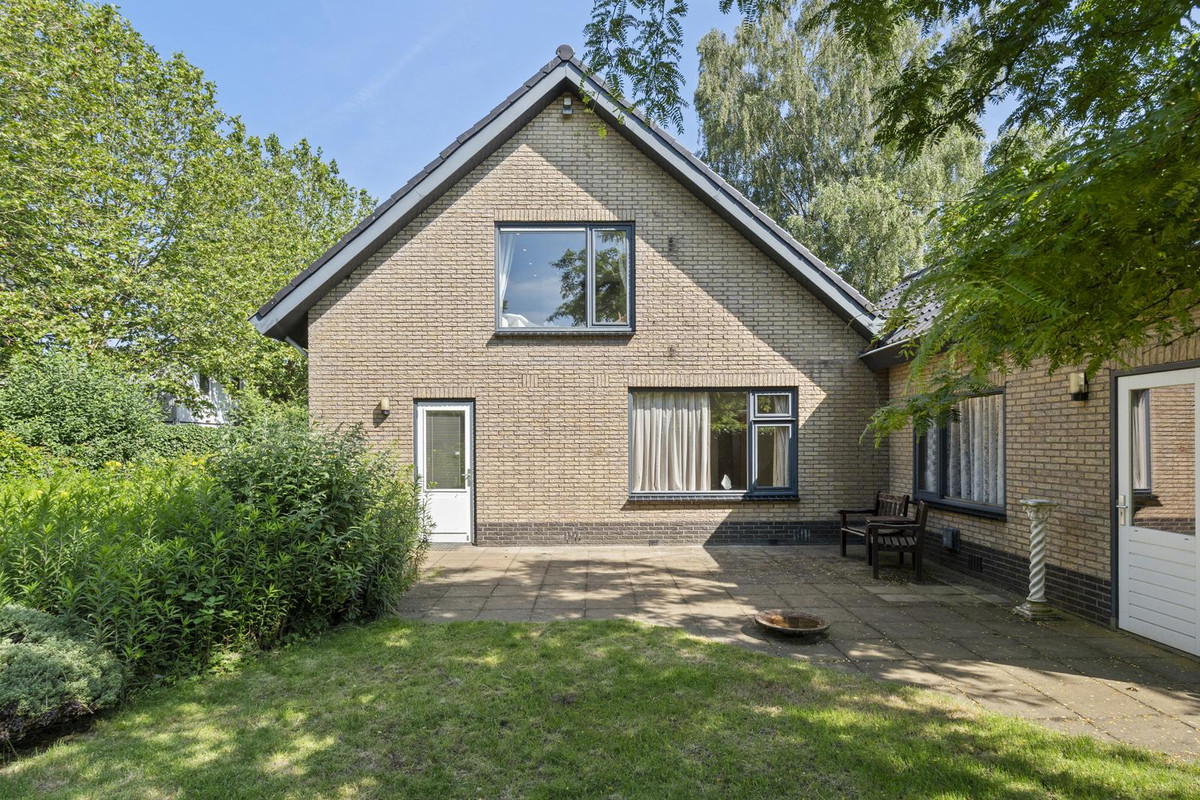 Vrijstaande woning te koop: Kerkstraat 19, Bennekom