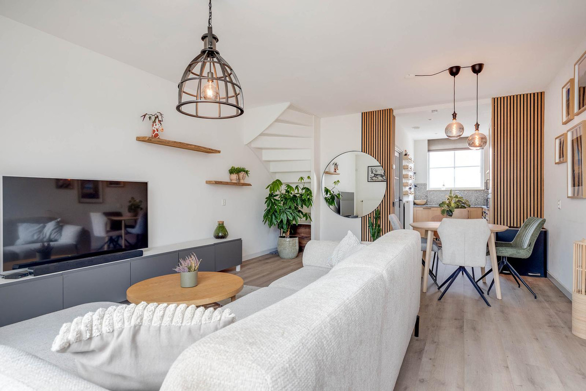 Tussenwoning te koop: Schuttersdreef 100, Elsloo