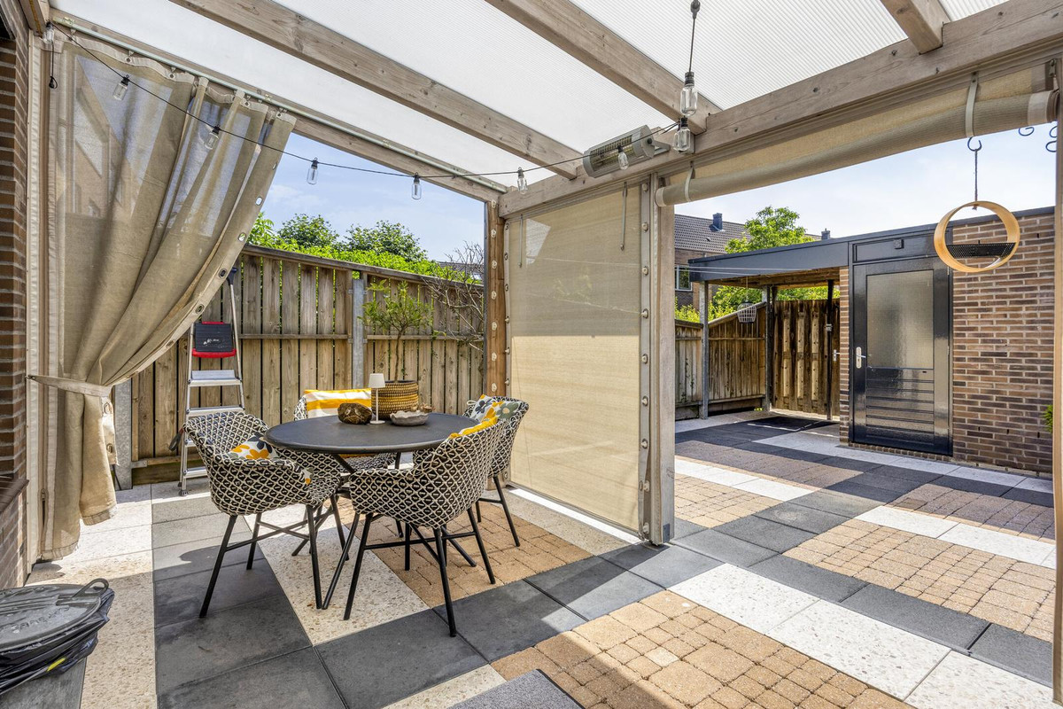 Hoekwoning te koop: Lupinestraat 95, Capelle Aan Den Ijssel