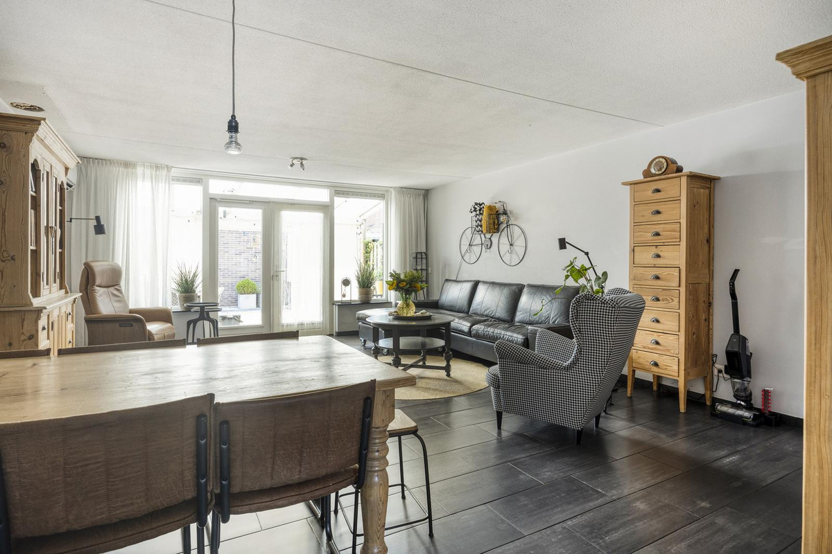 Hoekwoning te koop: Lupinestraat 95, Capelle Aan Den Ijssel