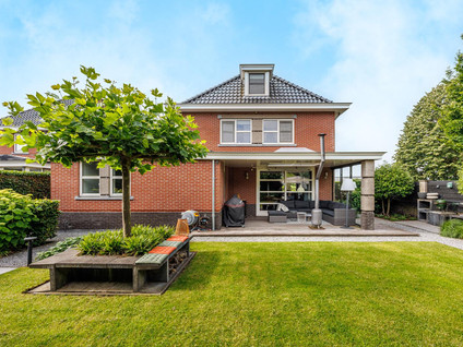 De Tolboom 25