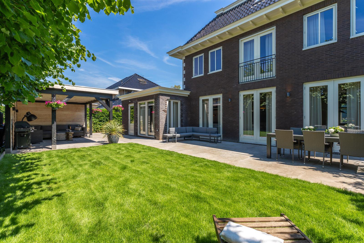 Vrijstaande woning te koop: Schuifknoop 27, Almere