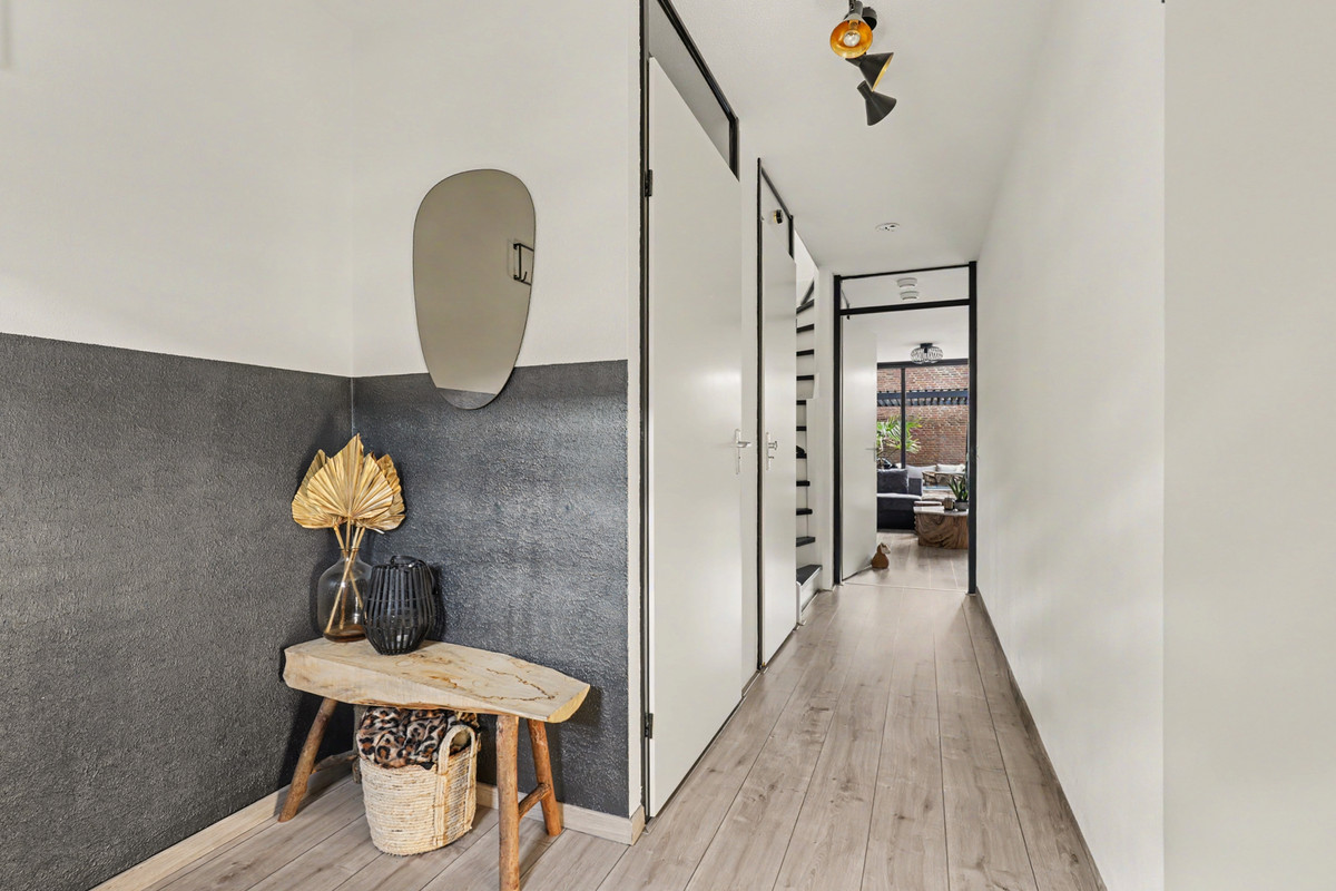 Appartement te koop: Madame Curieplein 12, 'S-Gravenhage