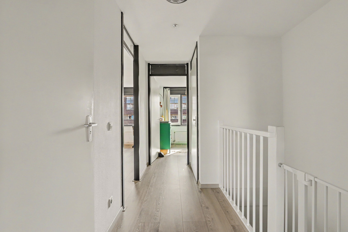 Appartement te koop: Madame Curieplein 12, 'S-Gravenhage