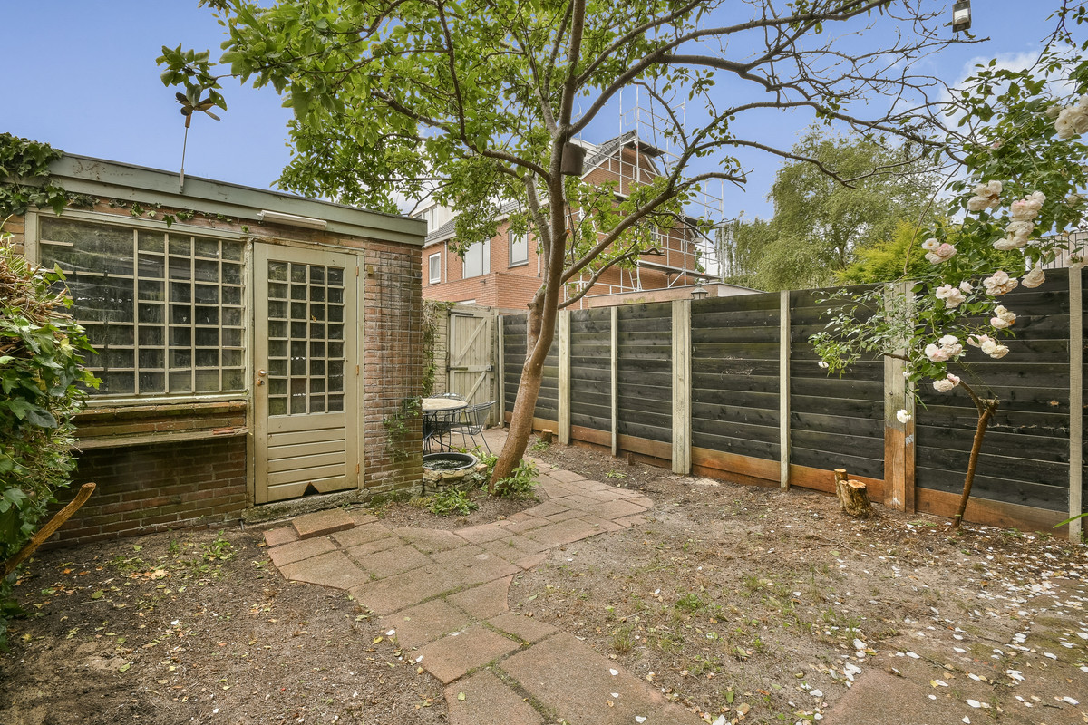Tussenwoning te koop: Tedingh Van Berkhoutplantsoen 5, Monnickendam