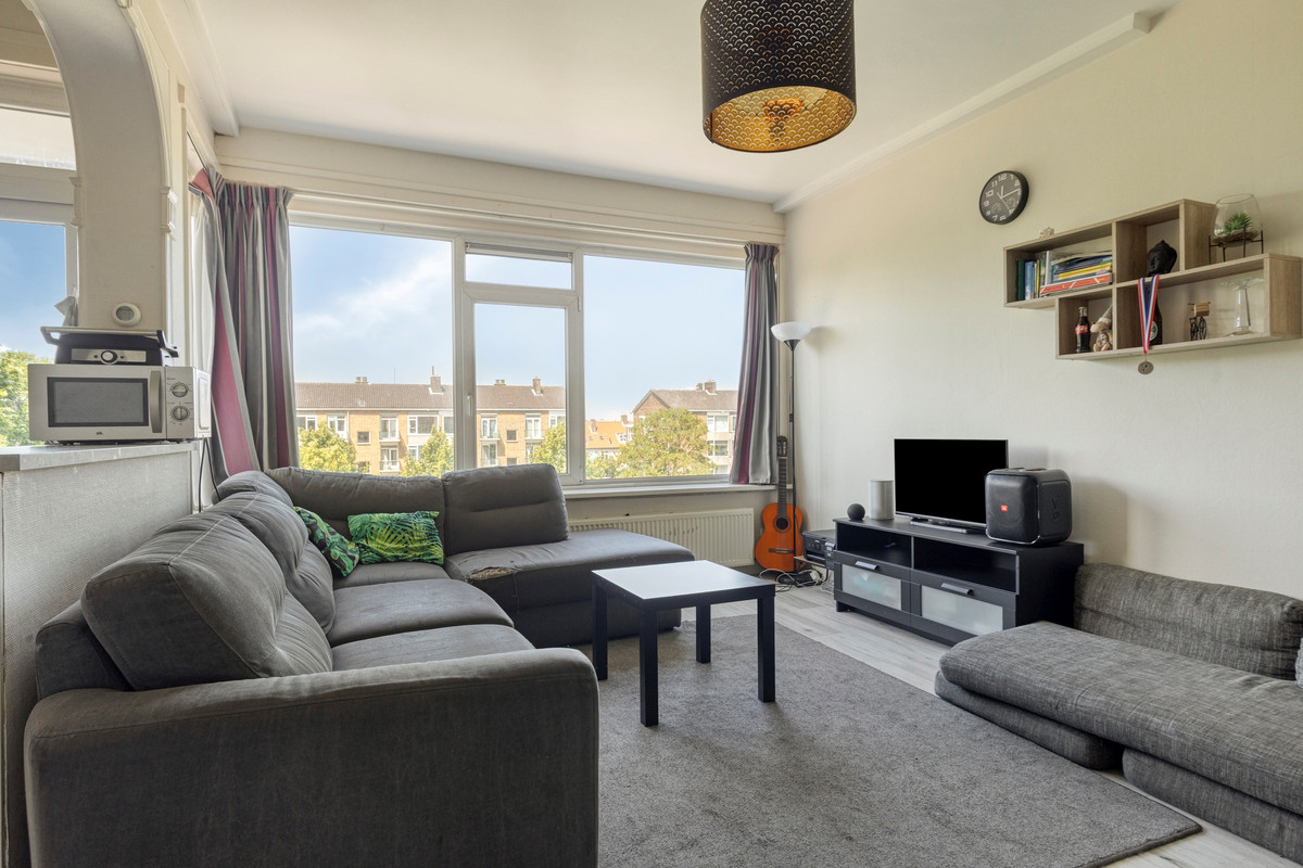 Appartement te koop: Hogenbanweg 162D, Rotterdam