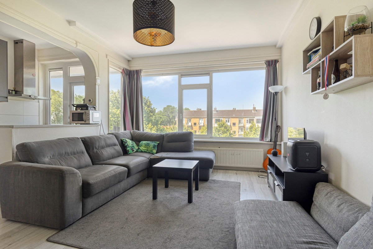 Appartement te koop: Hogenbanweg 162D, Rotterdam