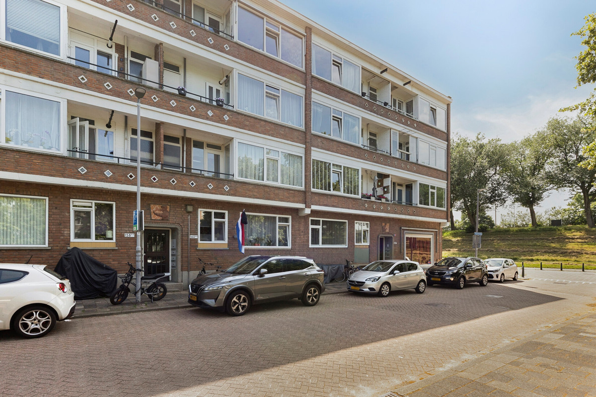 Appartement te koop: Hogenbanweg 162D, Rotterdam