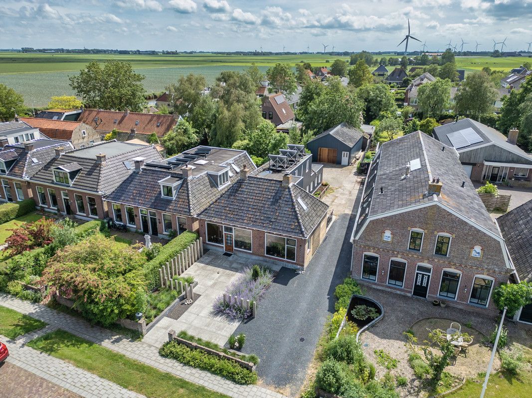 Vrijstaande woning te koop: Harlingerweg 9, Kimswerd