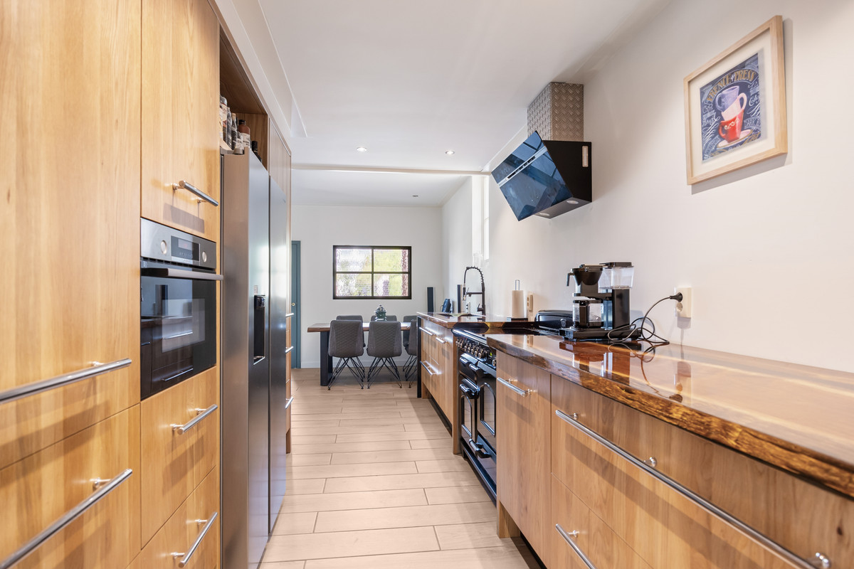 Vrijstaande woning te koop: Harlingerweg 9, Kimswerd
