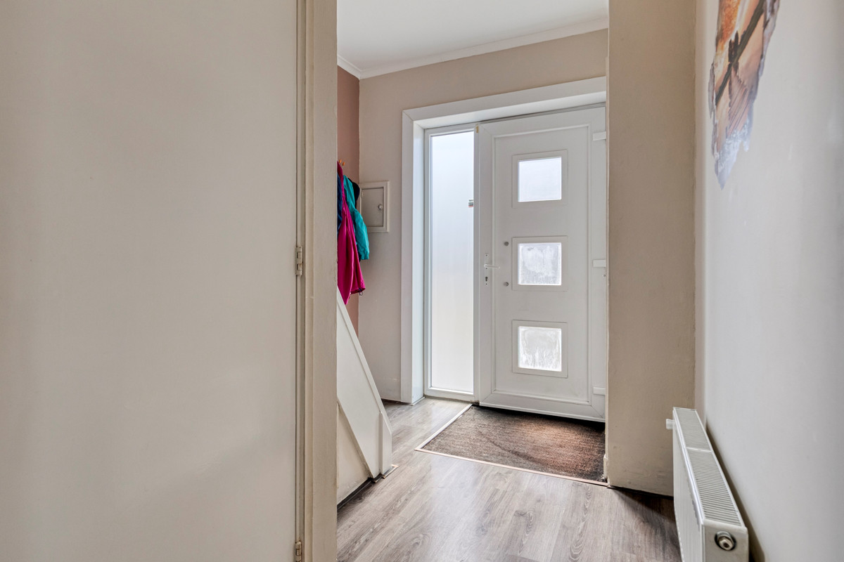 Twee-onder-één-kap te koop: Plataanstraat 10, Sas Van Gent
