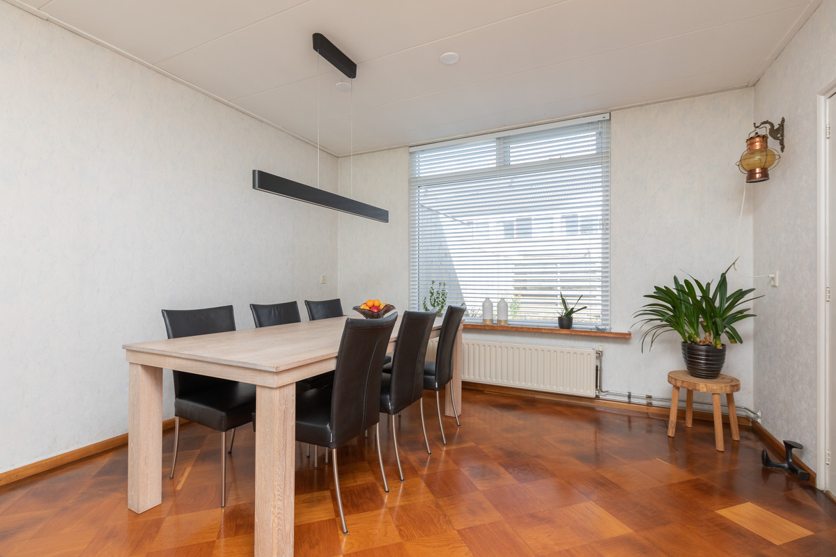 Tussenwoning te koop: Pater Schuurmanstraat 5, Bolsward