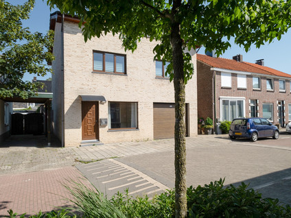 Resedastraat 15