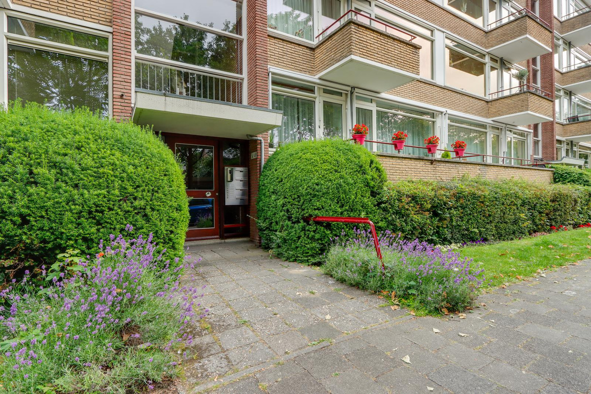 Appartement te koop: Labouchèrelaan 42, Rijswijk